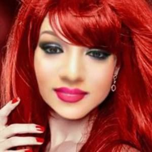 Meet your Posher, Ramona